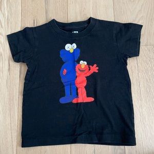 Uniqlo x Kaws size 3 shirt